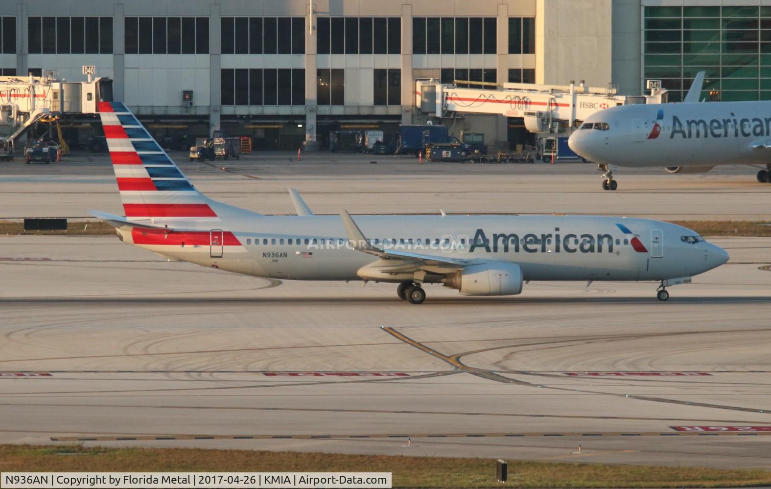 N936AN, 2000 Boeing 737-823 C/N 29532, MIA spotting 2017