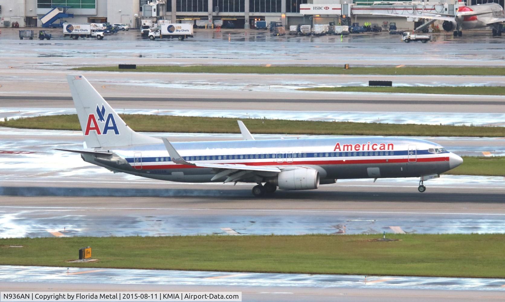 N936AN, 2000 Boeing 737-823 C/N 29532, MIA spotting 2015