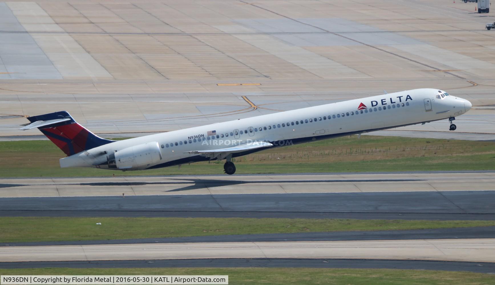 N936DN, 1996 McDonnell Douglas MD-90-30 C/N 53461, ATL spotting 2016