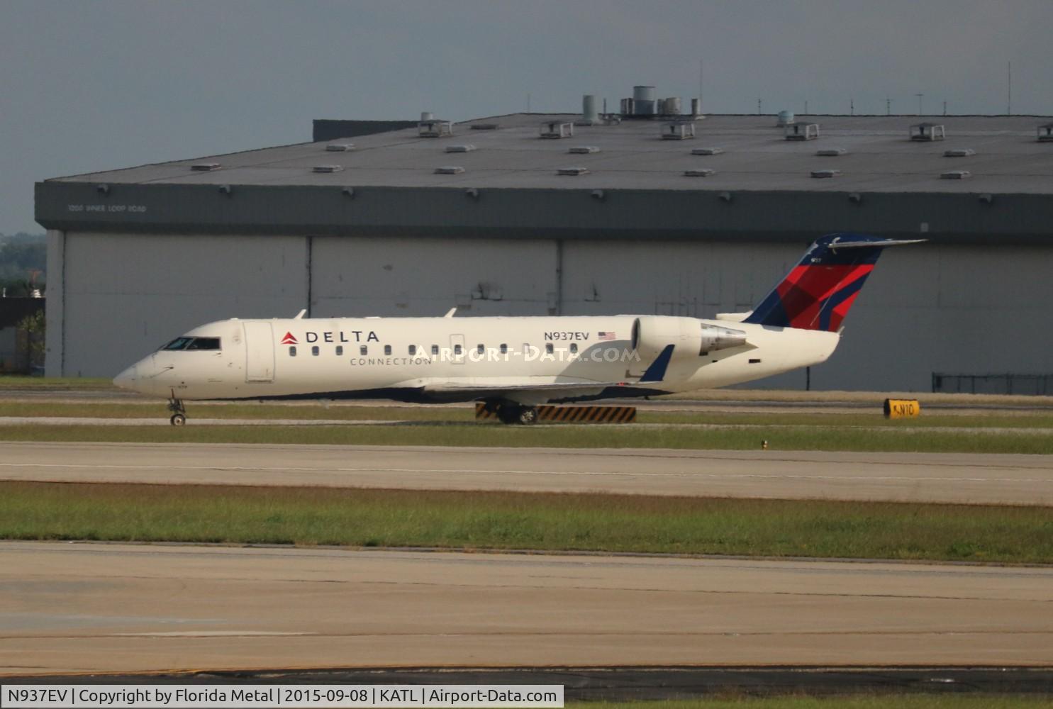 N937EV, 2005 Bombardier CRJ-200ER (CL-600-2B19) C/N 8042, ATL spotting 2015