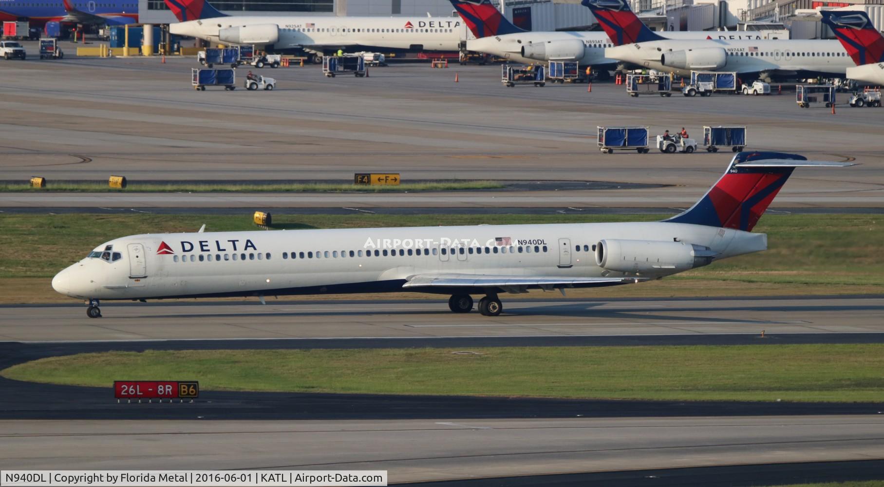 N940DL, 1989 McDonnell Douglas MD-88 C/N 49813, ATL Spotting 2016