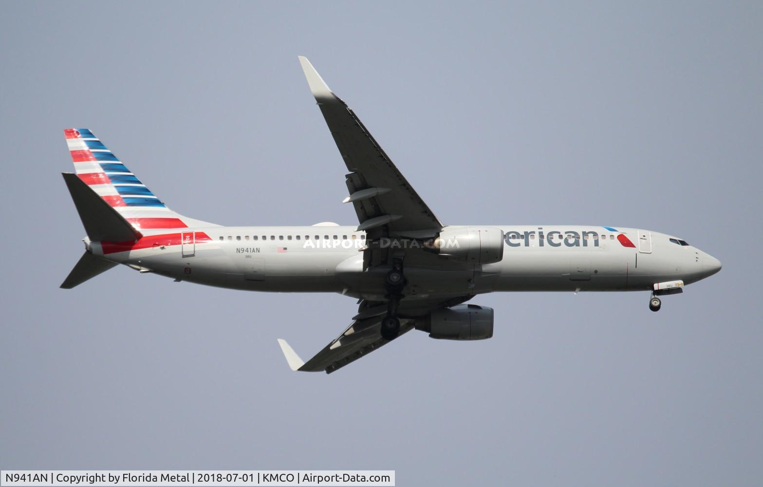 N941AN, 2000 Boeing 737-823 C/N 29534, MCO spotting 2018