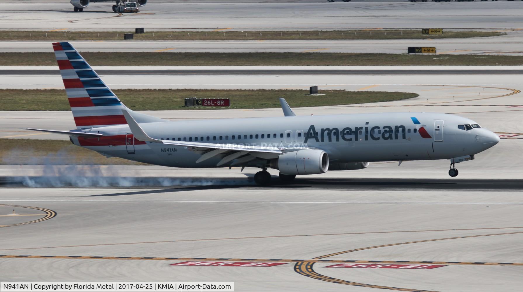 N941AN, 2000 Boeing 737-823 C/N 29534, MIA spotting 2017