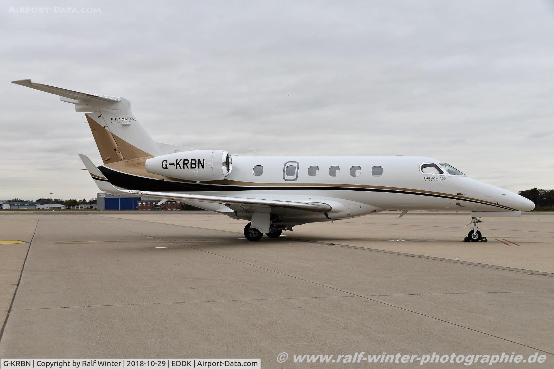 G-KRBN, 2016 Embraer EMB-505 Phenom 300 C/N 50500358, Embraer EMB-505 Phenom 300 - FLJ Flairjet - 50500358 - G-KRBN - 29.10.2018 - CGN