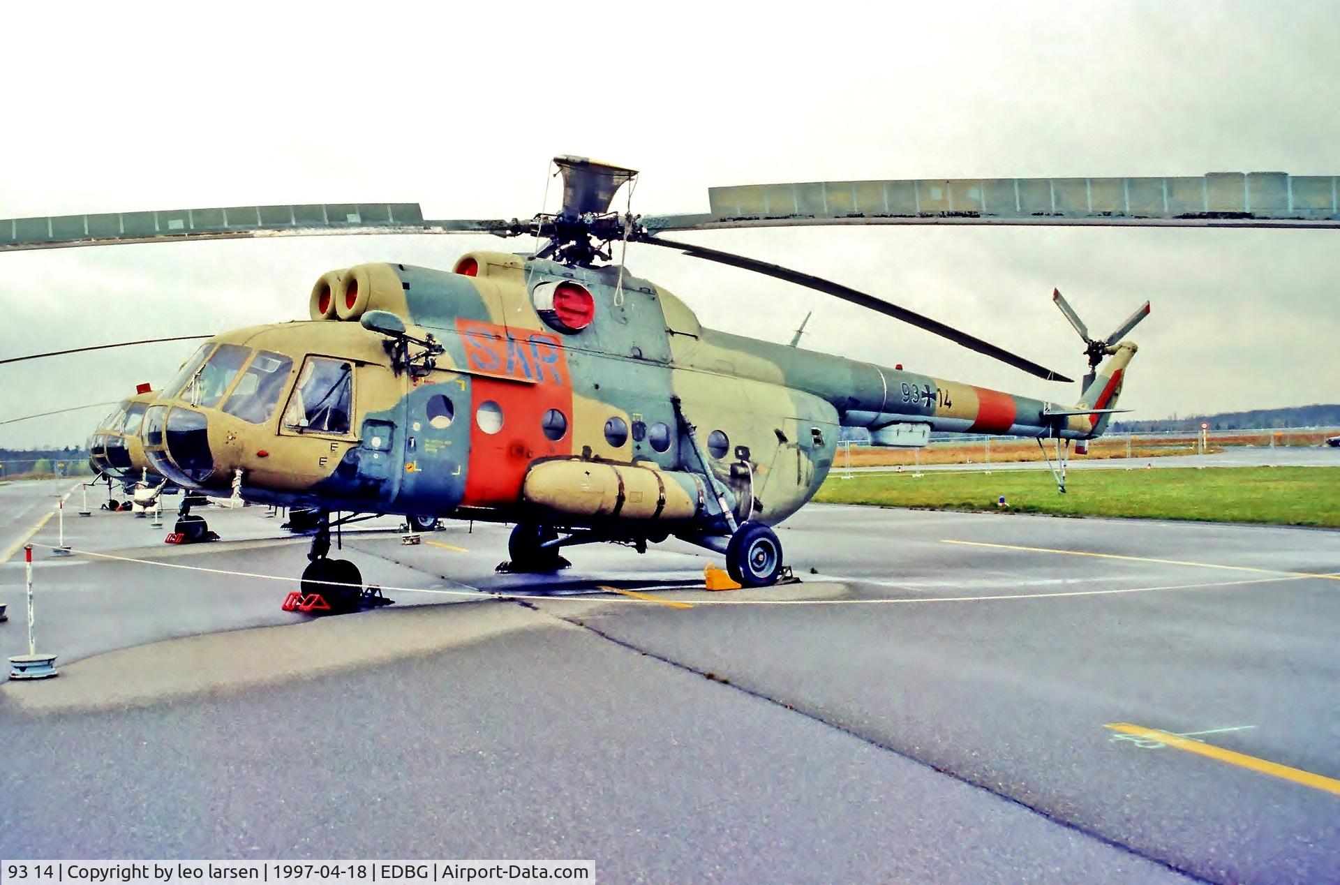 93 14, Mil Mi-8T Hip C/N 10543, Berlin Gatow Museum 18.4.1997