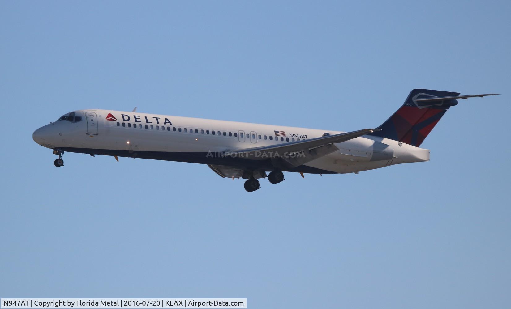 N947AT, 1999 Boeing 717-200 C/N 55010, LAX spotting 2016