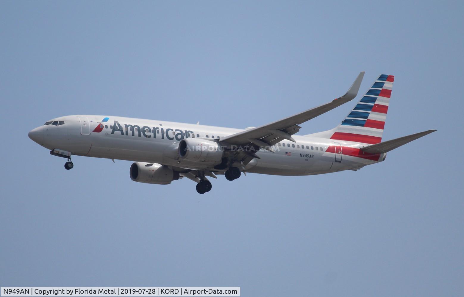 N949AN, 2000 Boeing 737-823 C/N 29537, ORD spotting 2019