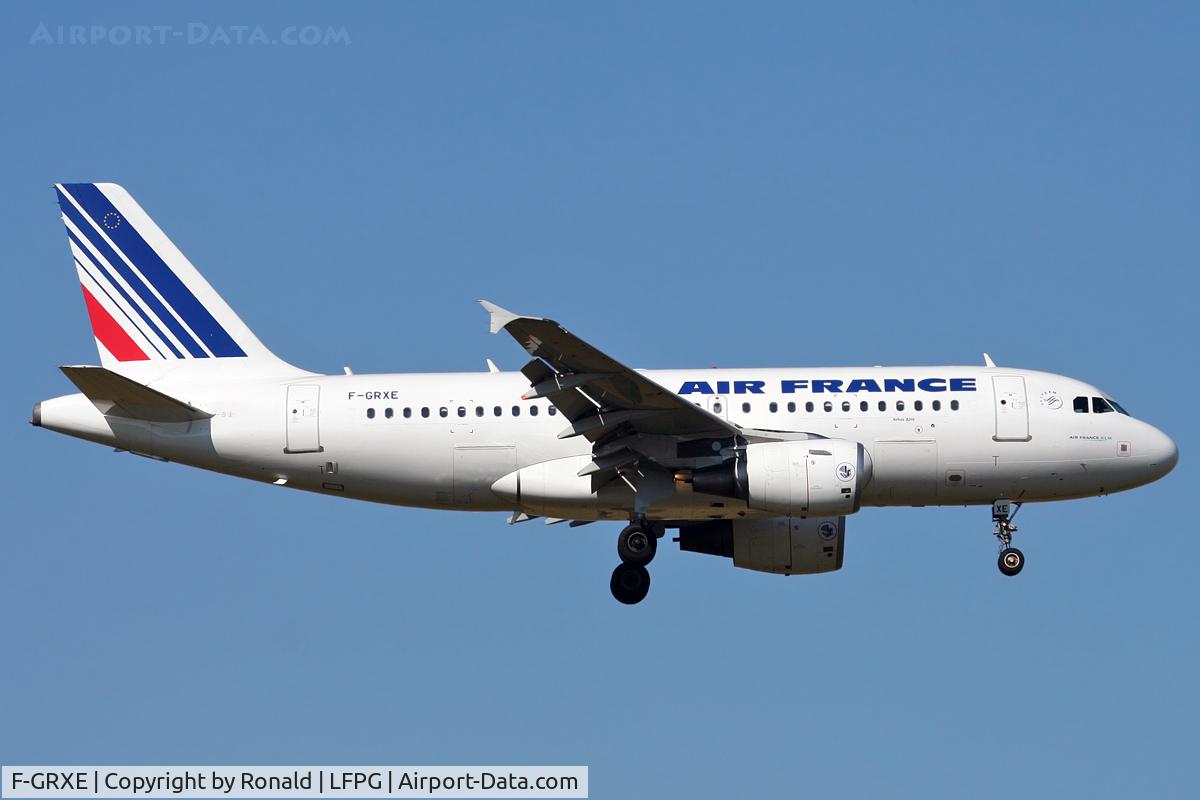 F-GRXE, 2002 Airbus A319-111 C/N 1733, at cdg