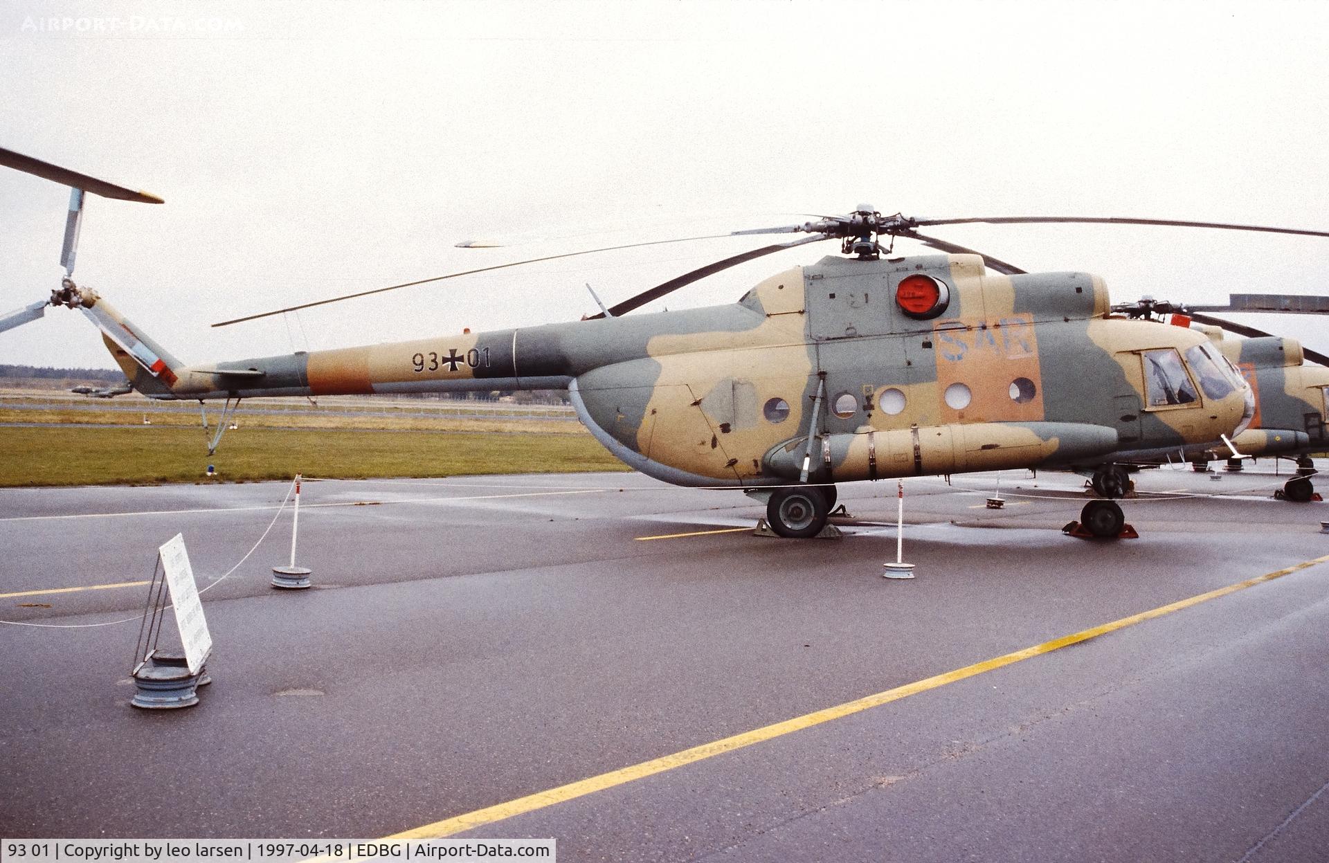 93 01, Mil Mi-8T C/N 031233, Berlin Gatow Museum 18.4.1997