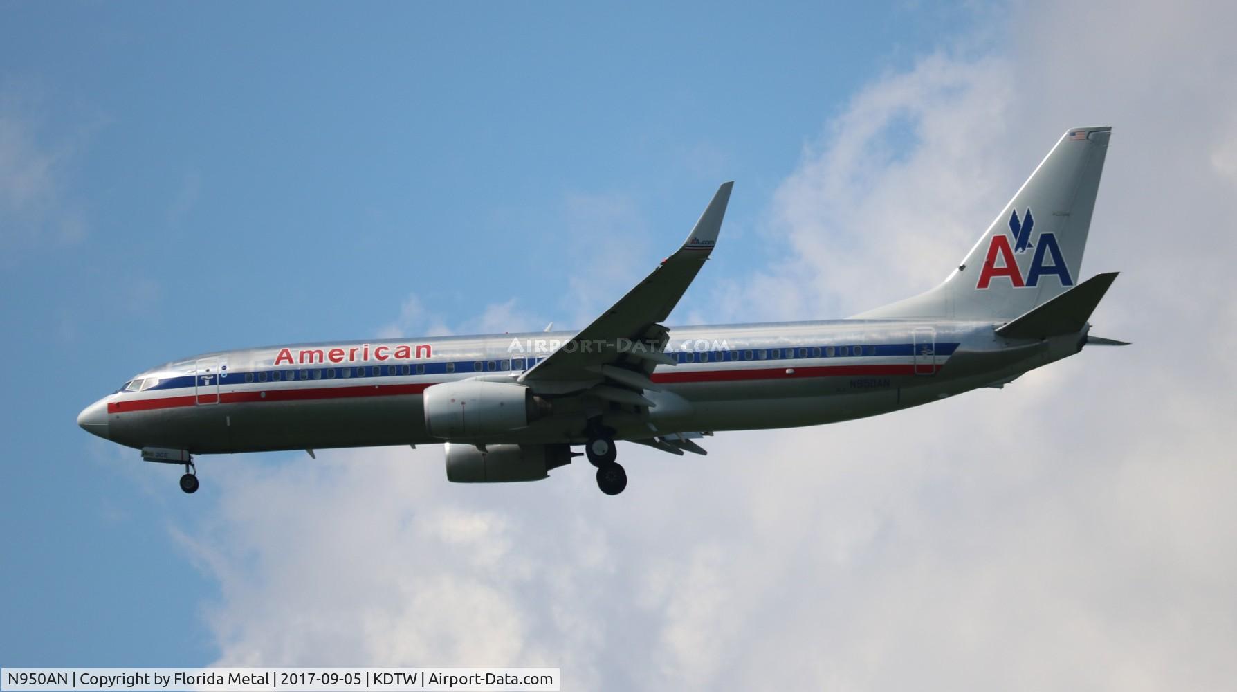 N950AN, 2000 Boeing 737-823 C/N 30087, DTW spotting 2017