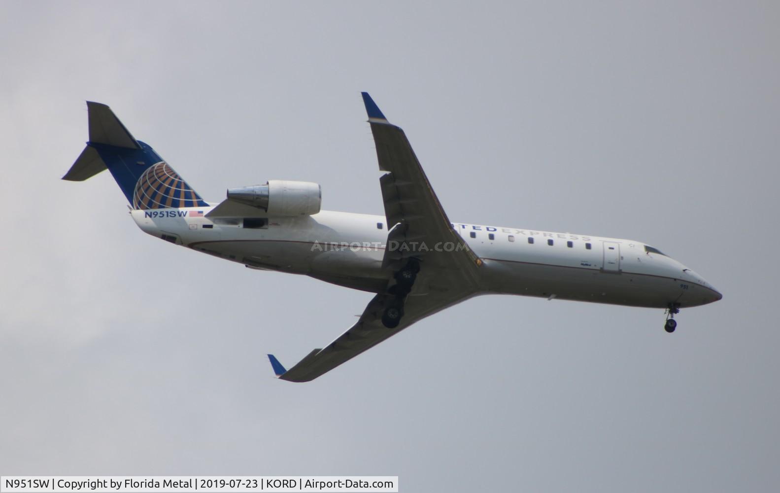 N951SW, 2003 Bombardier CRJ-200LR (CL-600-2B19) C/N 7795, ORD spotting 2019