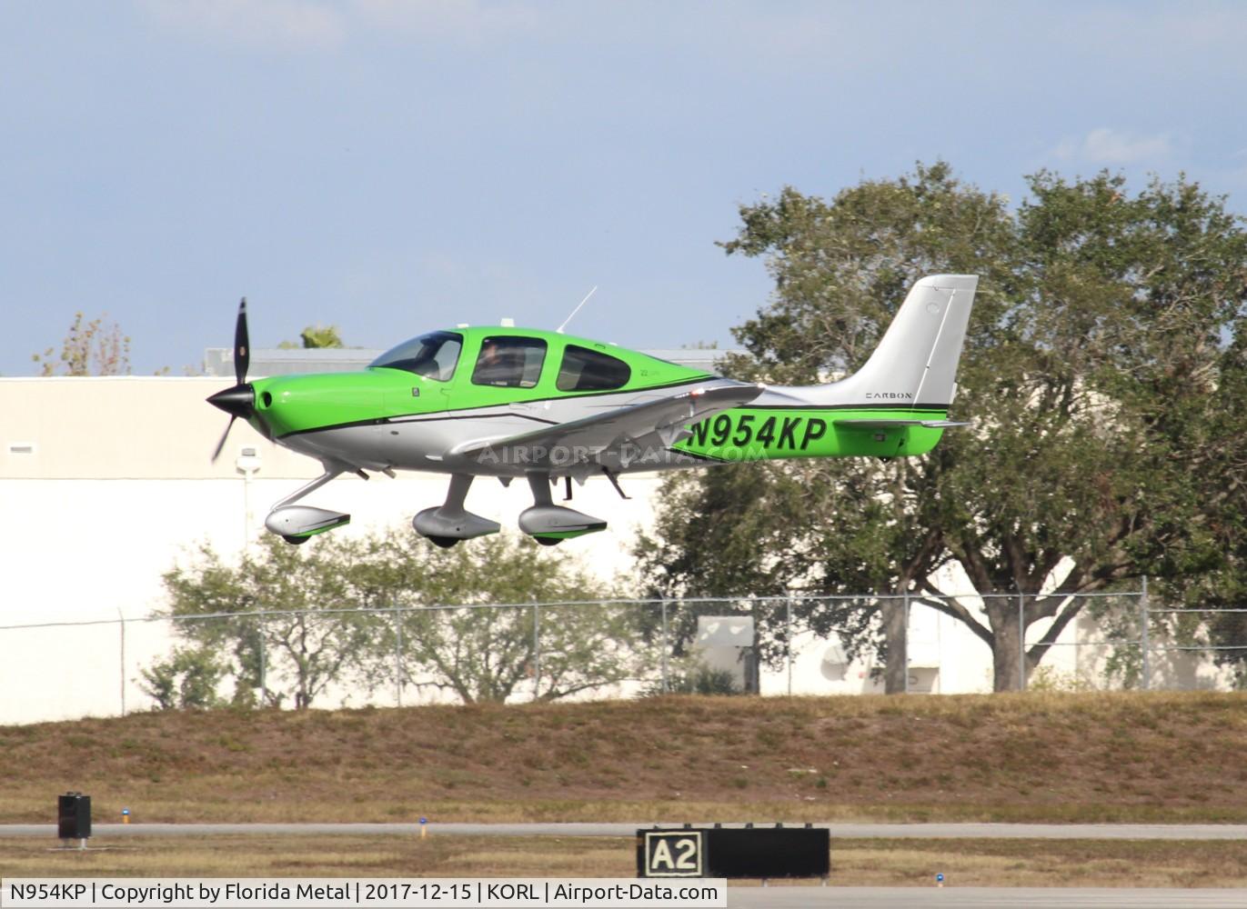 N954KP, 2017 Cirrus SR22 C/N 4540, ORL spotting 2017
