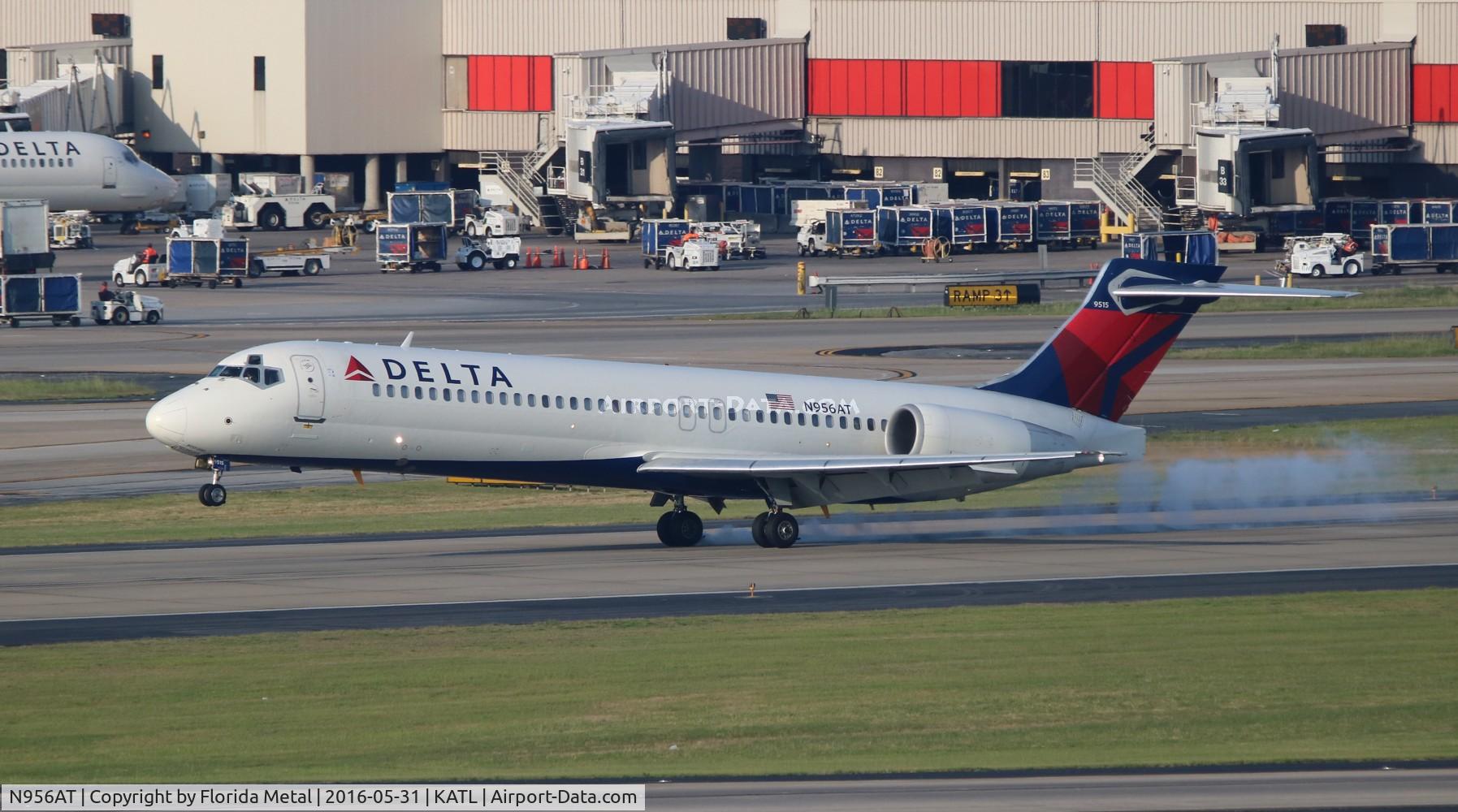 N956AT, 2000 Boeing 717-200 C/N 55018, ATL spotting 2016