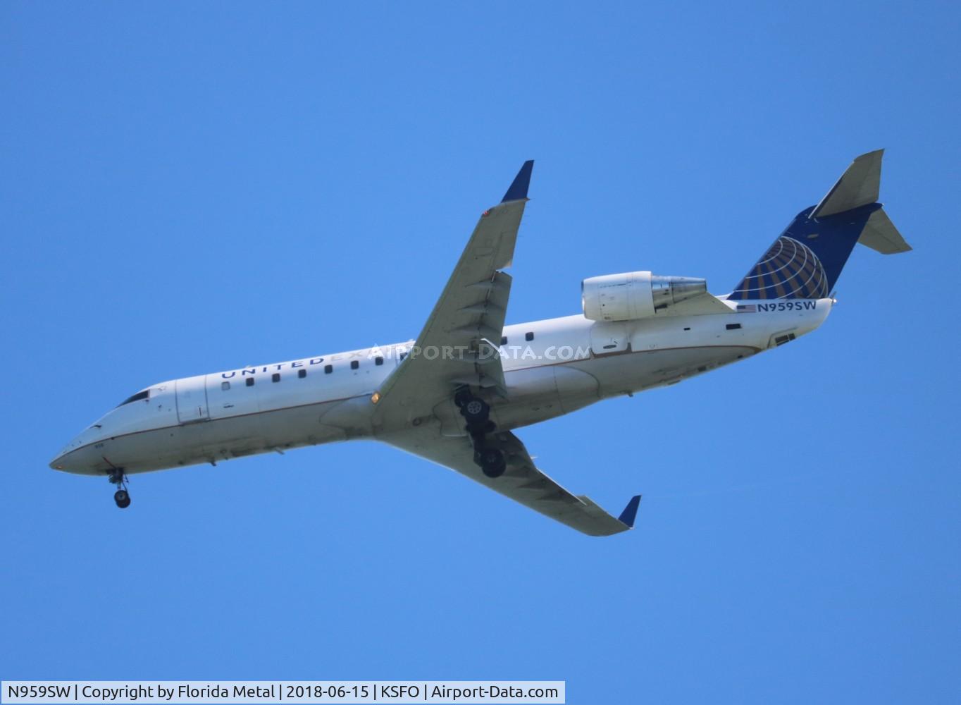 N959SW, 2003 Canadair CL-600-2B19 Regional Jet CRJ-200LR C/N 7840, SFO spotting 2018