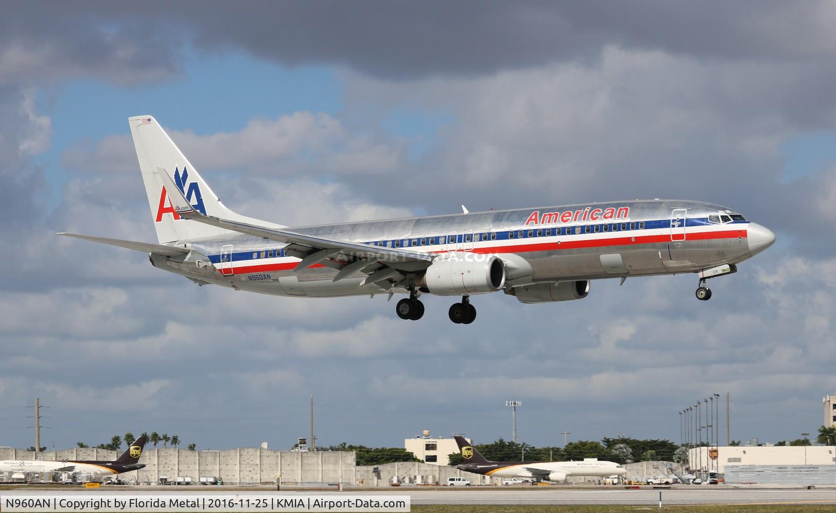 N960AN, 2001 Boeing 737-823 C/N 29542, MIA spotting 2016