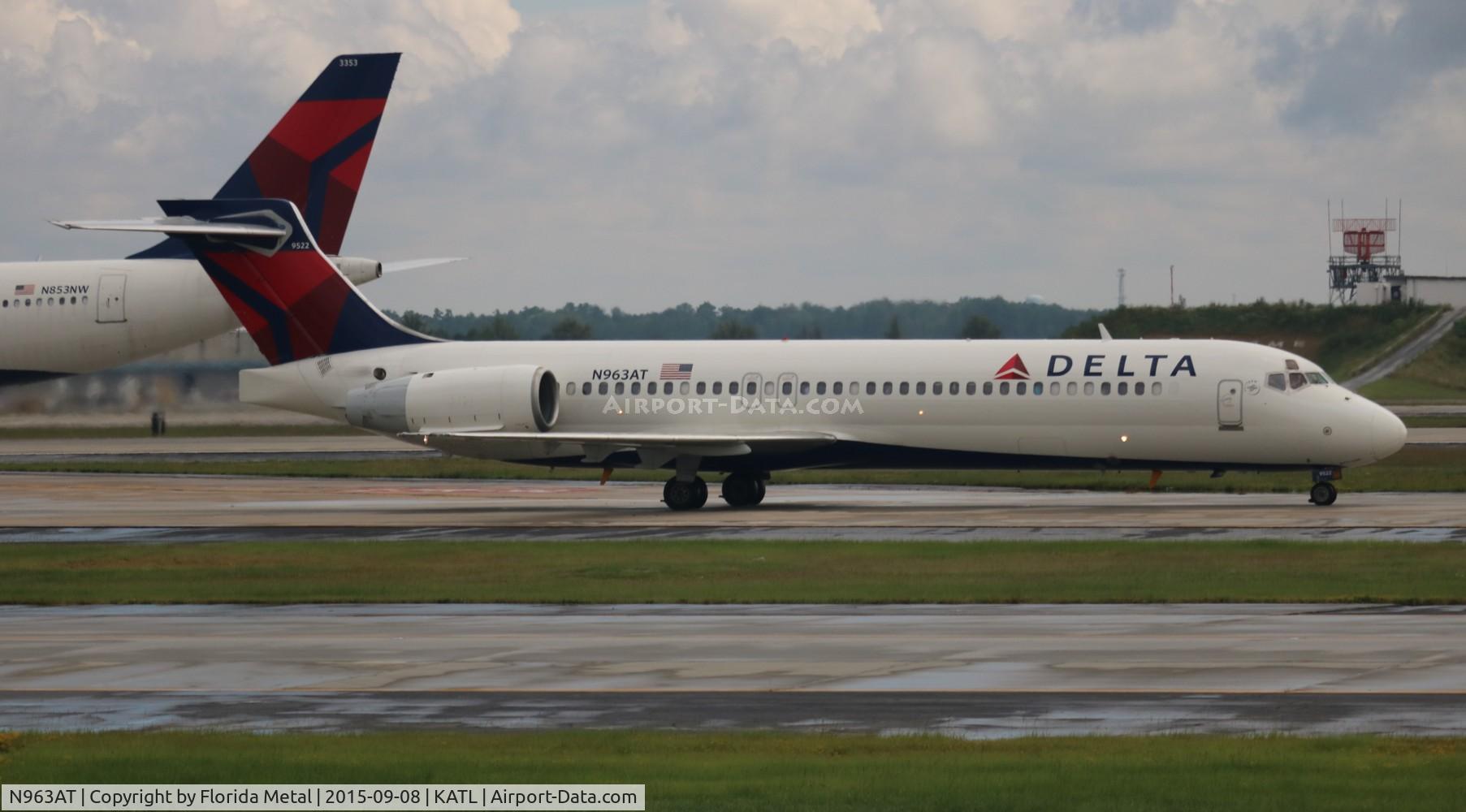 N963AT, 2001 Boeing 717-200 C/N 55024, ATL spotting 2015