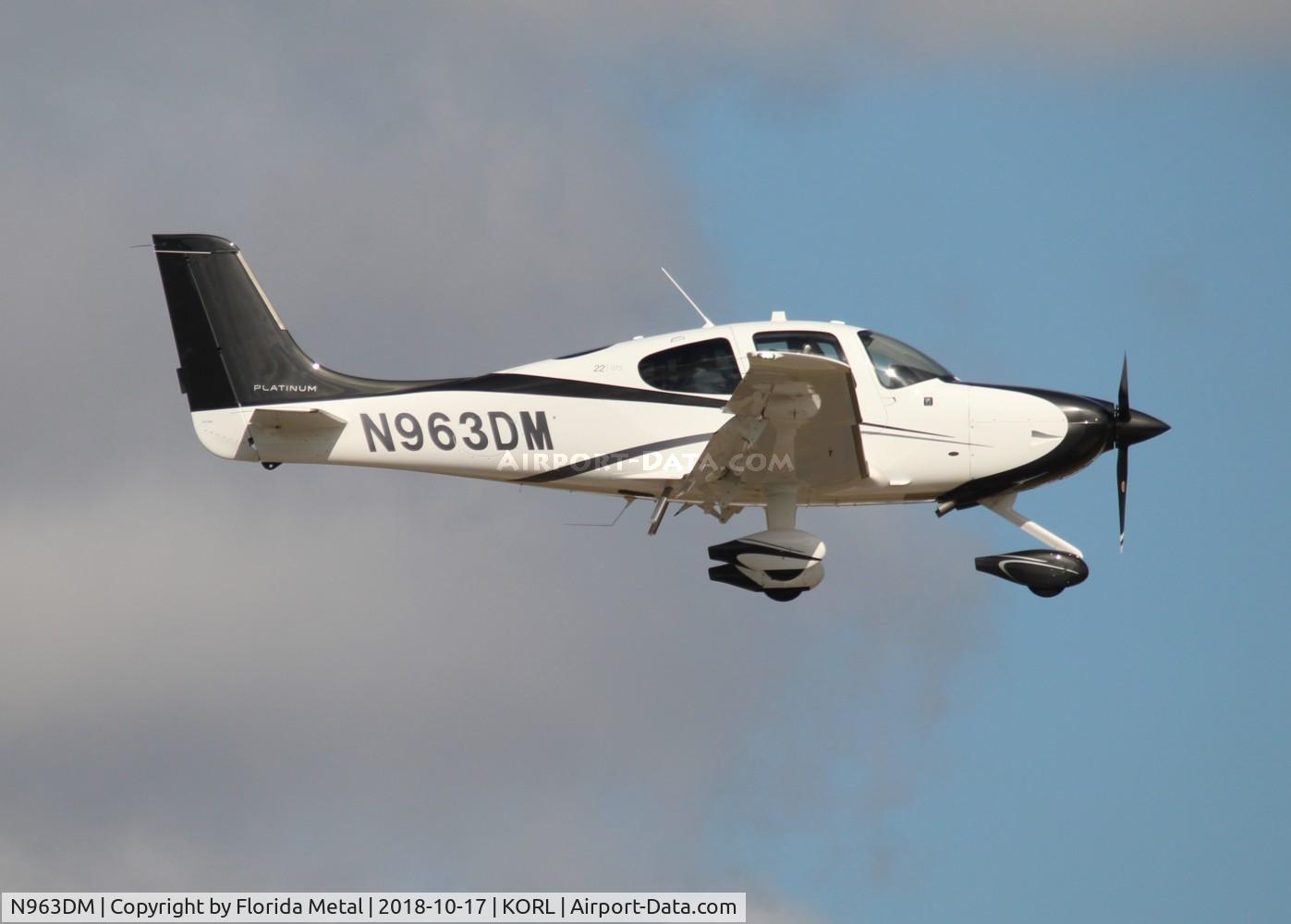 N963DM, 2015 Cirrus SR-22 C/N 4221, NBAA ORL 2018