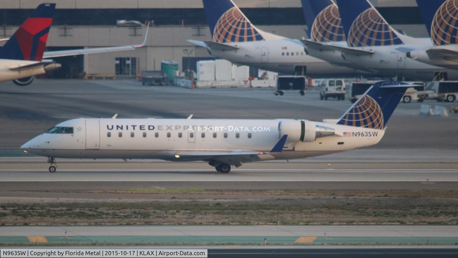 N963SW, 2003 Bombardier CRJ-200LR (CL-600-2B19) C/N 7865, LAX spotting 2015