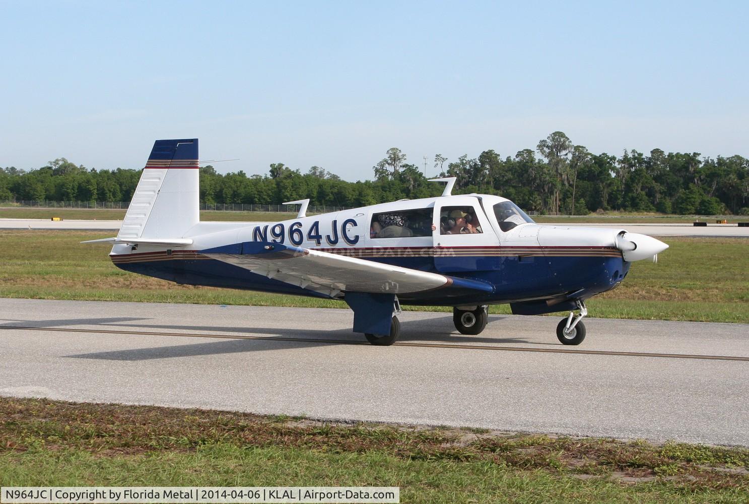 N964JC, 1976 Mooney M20F Executive C/N 22-1355, SNF LAL 2014