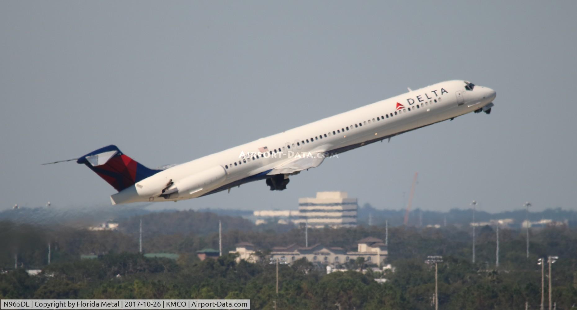N965DL, 1990 McDonnell Douglas MD-88 C/N 49984, MCO spotting 2017