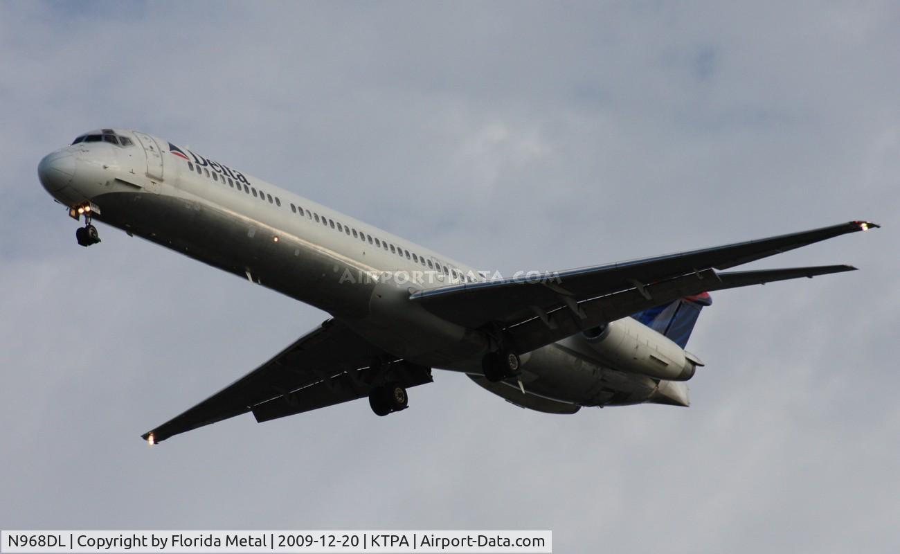 N968DL, 1990 McDonnell Douglas MD-88 C/N 53161, TPA spotting 2009