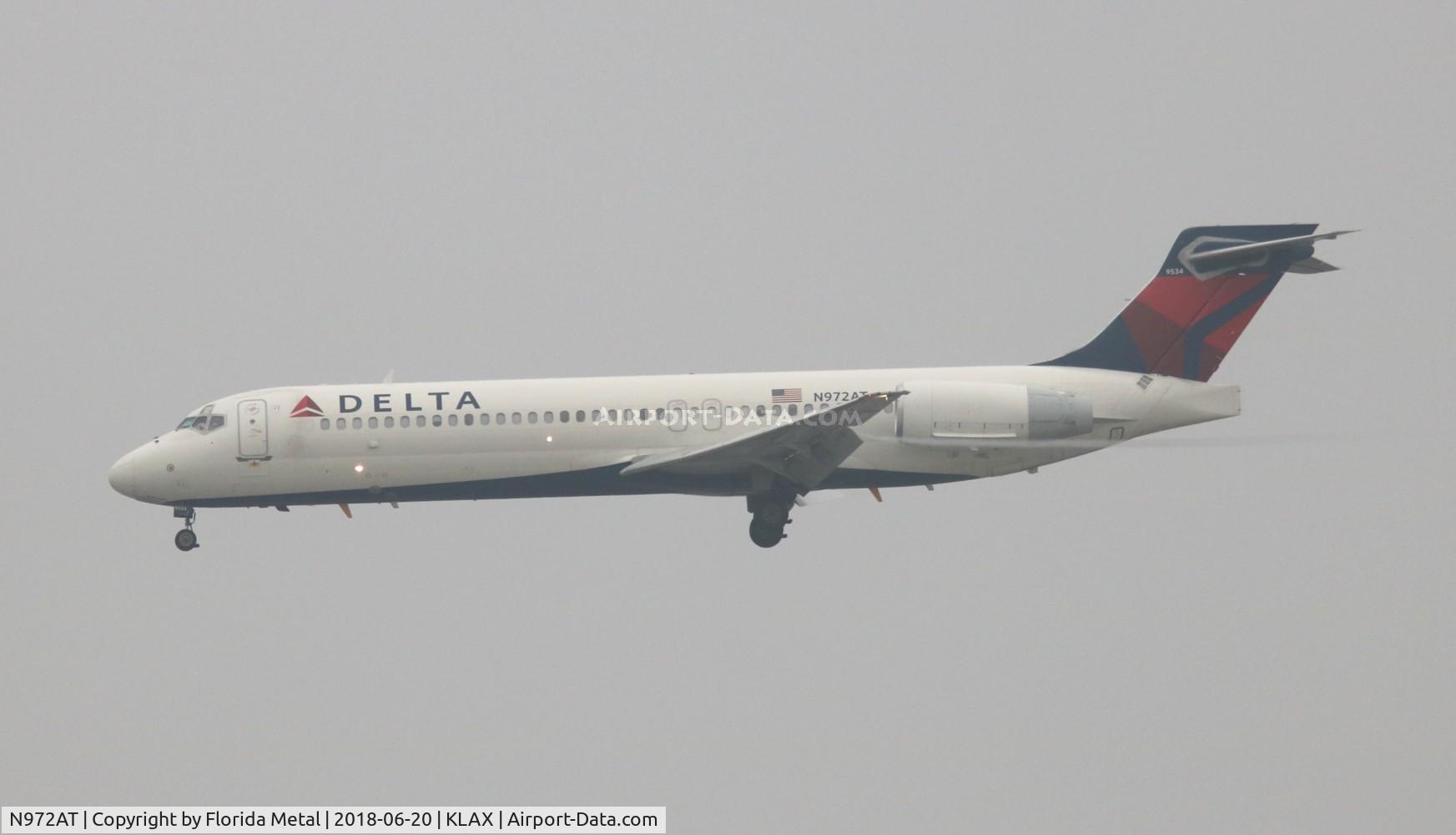 N972AT, 2001 Boeing 717-200 C/N 55033, LAX spotting 2018