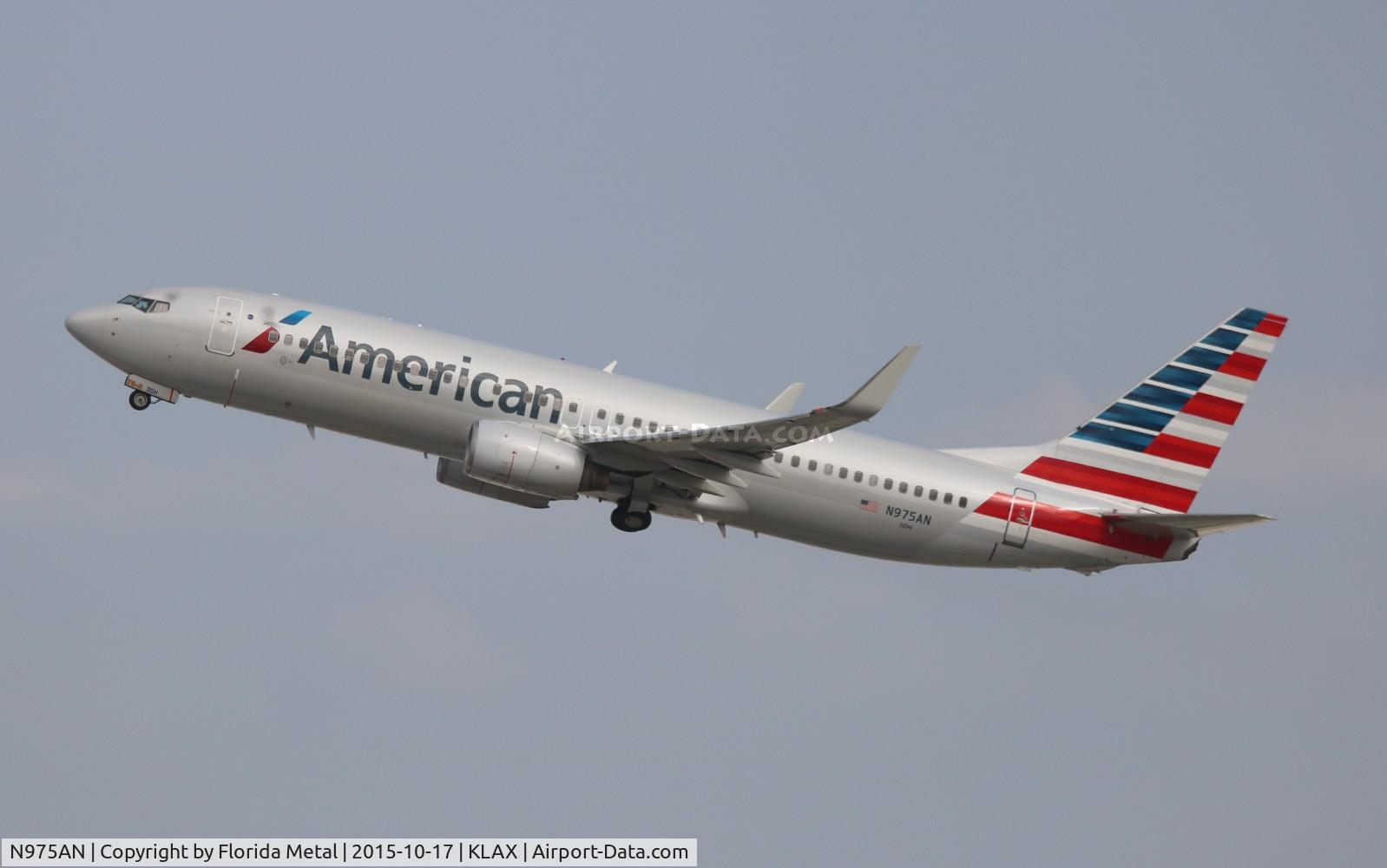 N975AN, 2001 Boeing 737-823 C/N 29549, LAX spotting 2015