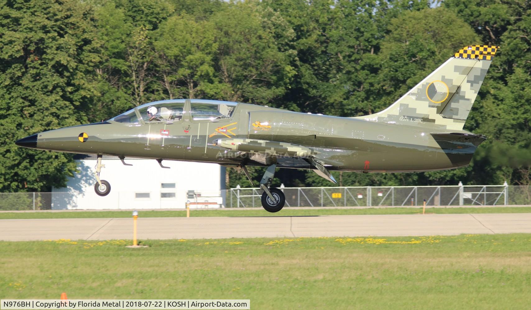 N976BH, 1976 Aero L-39C Albatros C/N 63 06 41, EAA OSH 2018