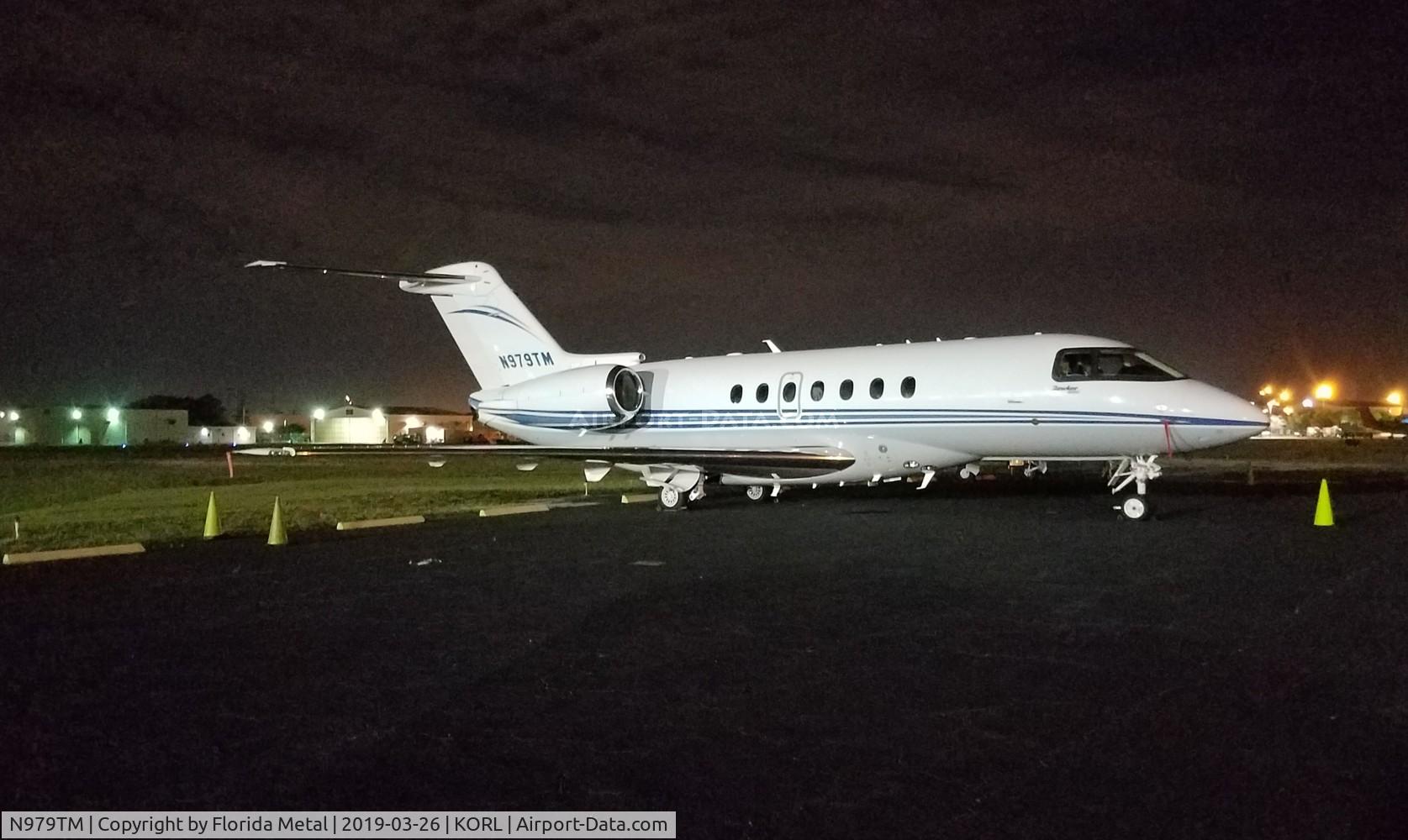 N979TM, 2009 Hawker Beechcraft 4000 C/N RC-28, ORL spotting 2019