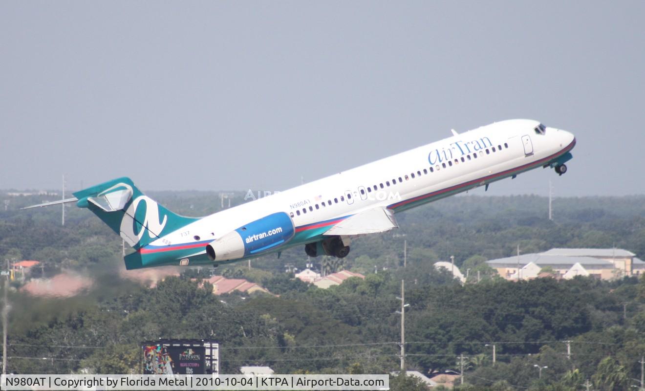 N980AT, 2002 Boeing 717-200 C/N 55039, TPA spotting 2010