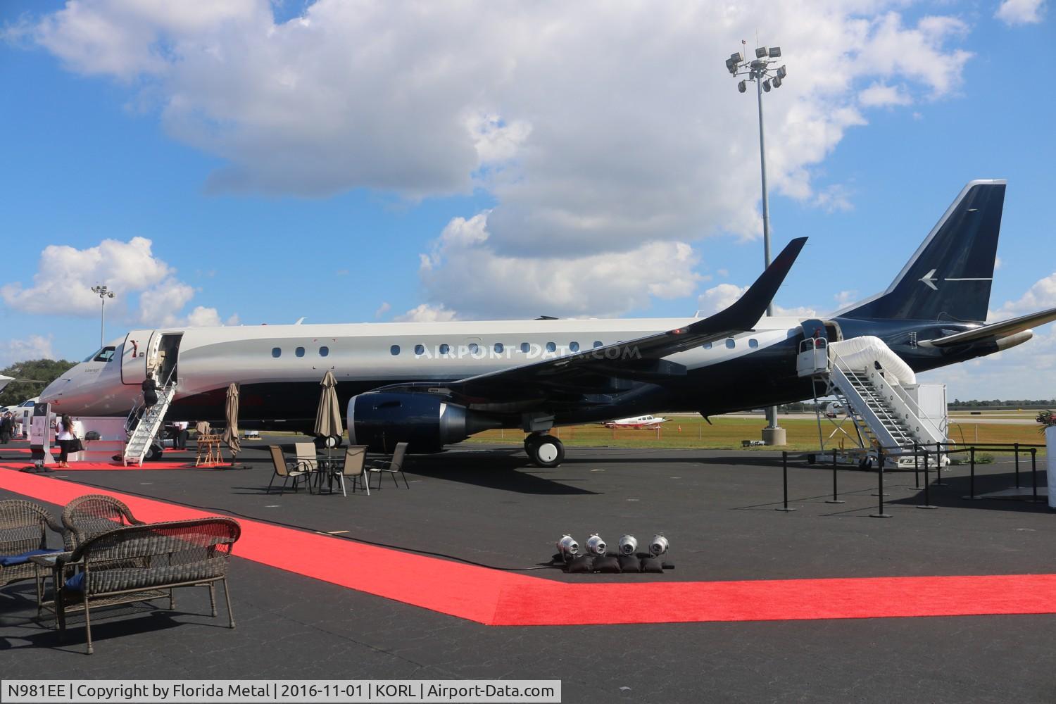 N981EE, 2013 Embraer ERJ-190-100ECJ Lineage 1000 C/N 19000559, NBAA ORL 2016