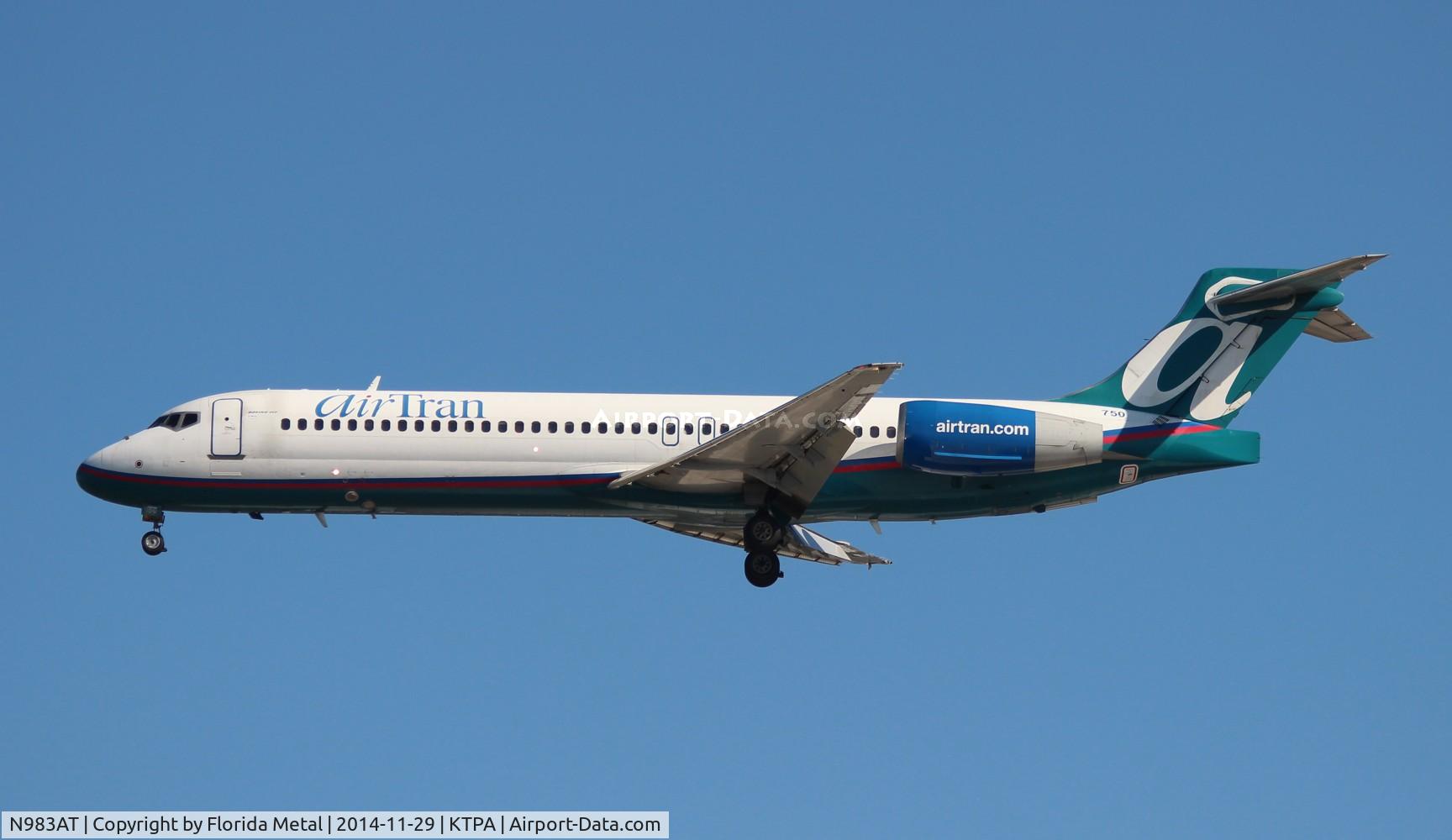 N983AT, 2005 Boeing 717-200 C/N 55052, TPA spotting 2014