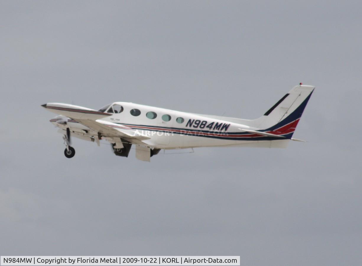 N984MW, 1976 Cessna 340A C/N 340A0070, NBAA ORL 2009