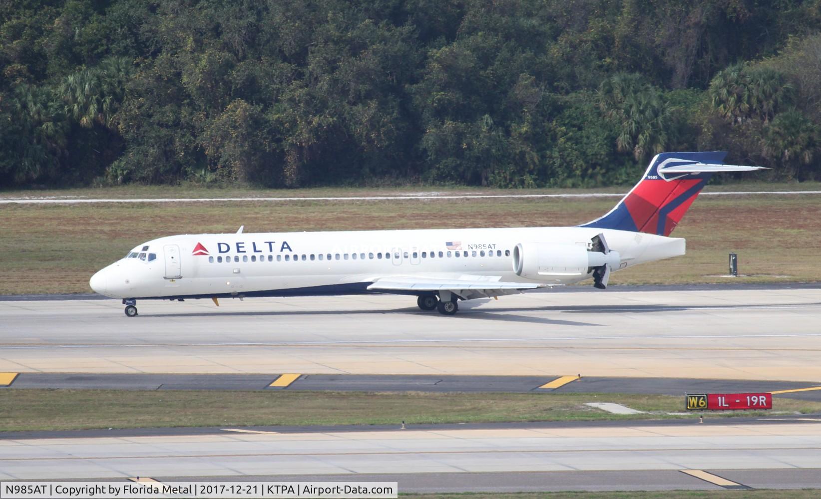 N985AT, 2001 Boeing 717-200 C/N 55090, TPA spotting 2017