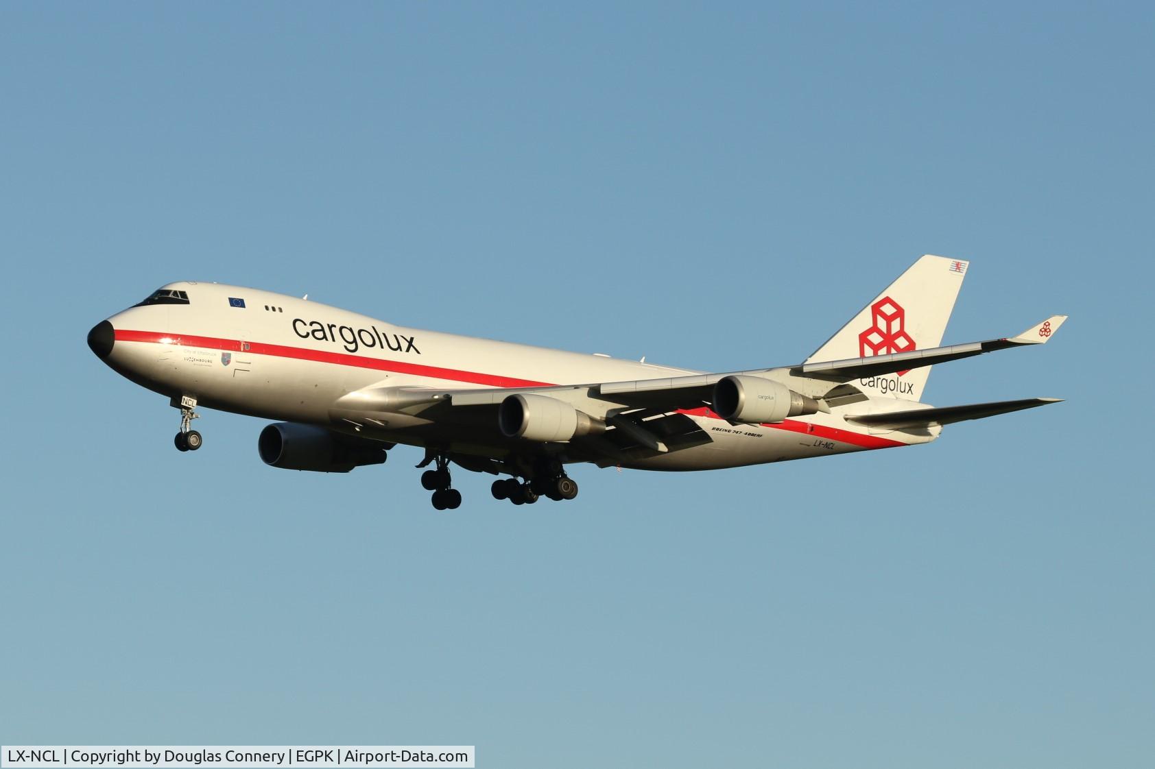 LX-NCL, 2006 Boeing 747-4EVF/ER/SCD C/N 35170, Cargolux retro livery on approach for runway 30 at Prestwick airport