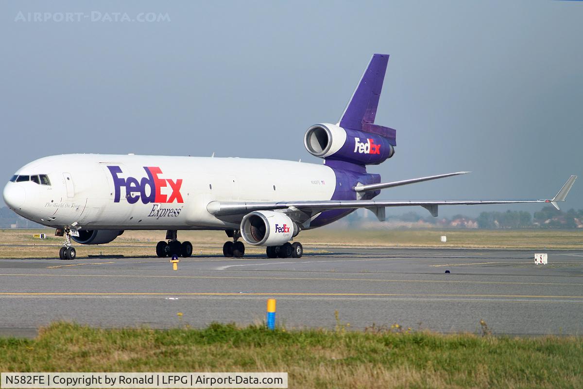 N582FE, 1991 McDonnell Douglas MD-11F C/N 48420, at cdg