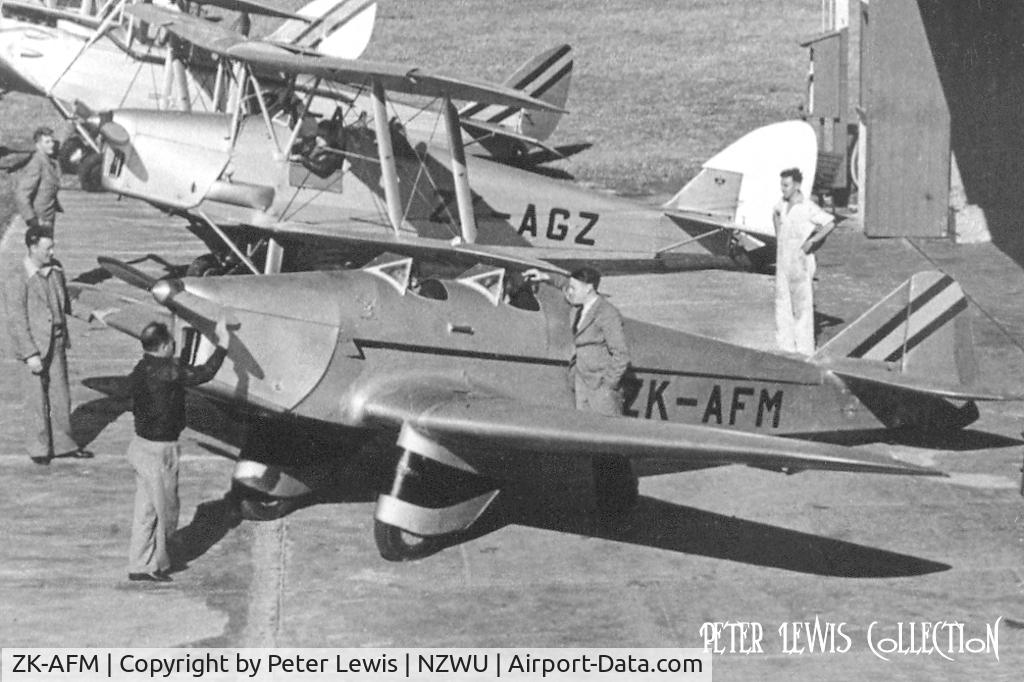 ZK-AFM, 1935 Miles M2F Hawk Major C/N 147, Wanganui Aero Club - 1939