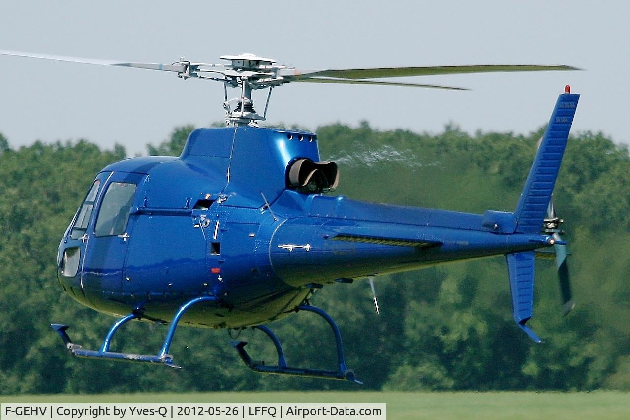 F-GEHV, Aerospatiale AS-350BA Ecureuil C/N 1454, Aerospatiale AS-350BA Ecureuil, Landing, La Ferté-Alais Airfield (LFFQ) Air Show 2012