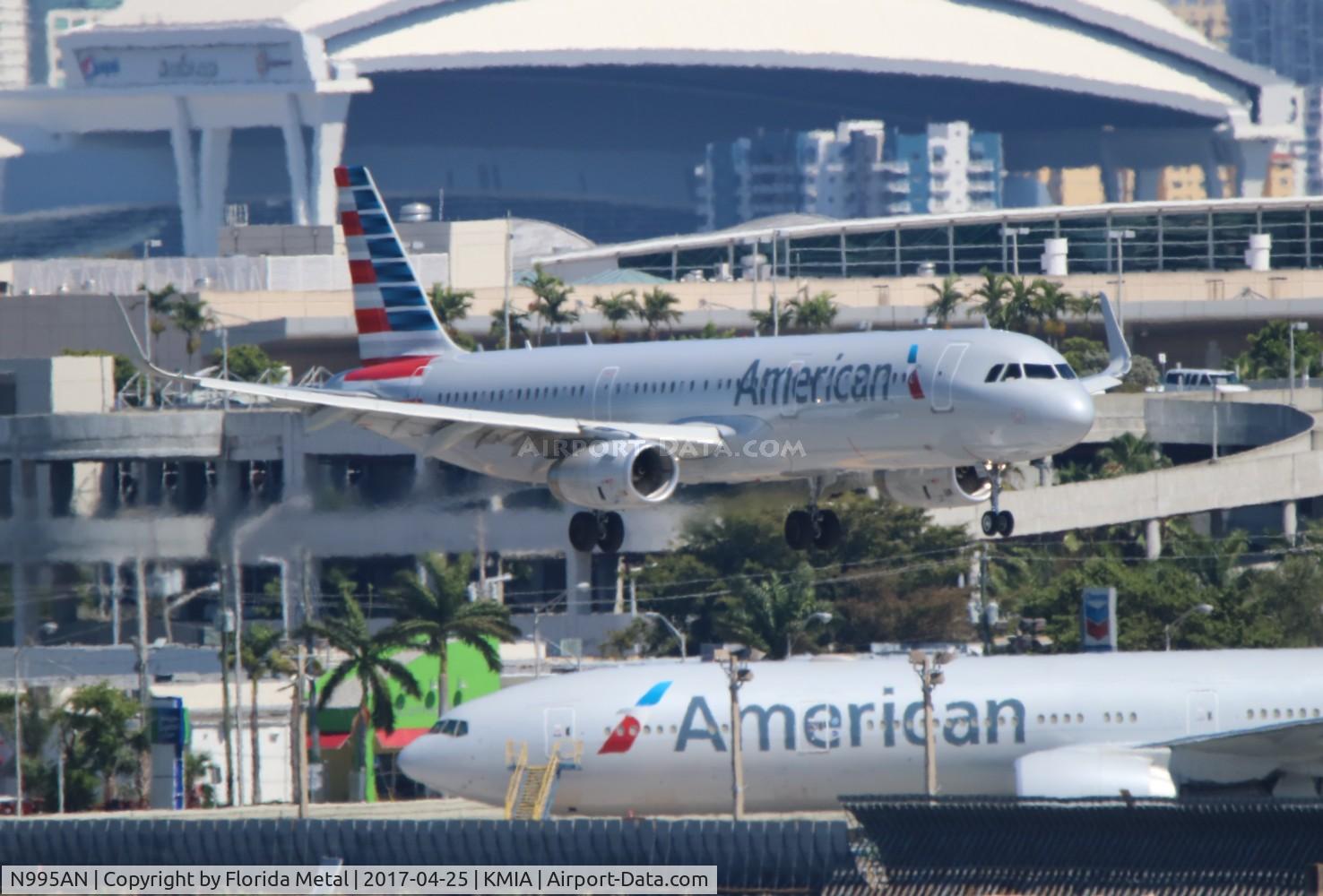 N995AN, 2016 Airbus A321-231 C/N 7301, MIA spotting 2017