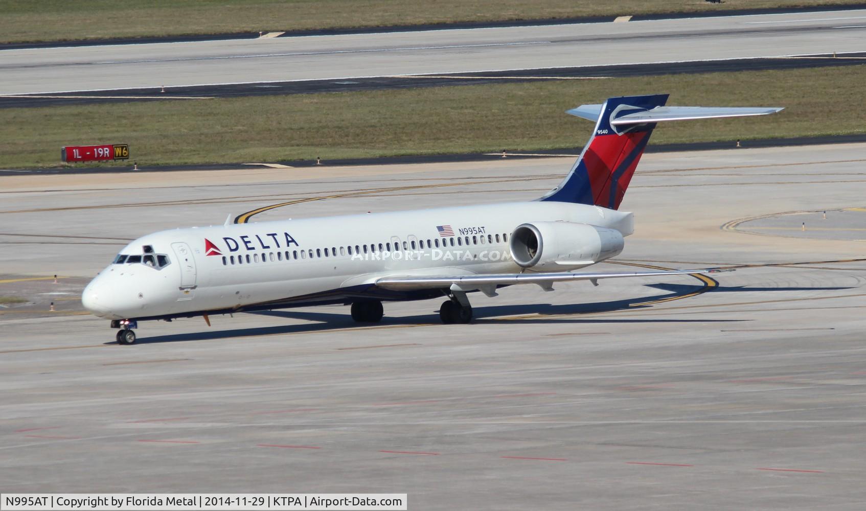 N995AT, 2002 Boeing 717-200 C/N 55139, TPA spotting 2014