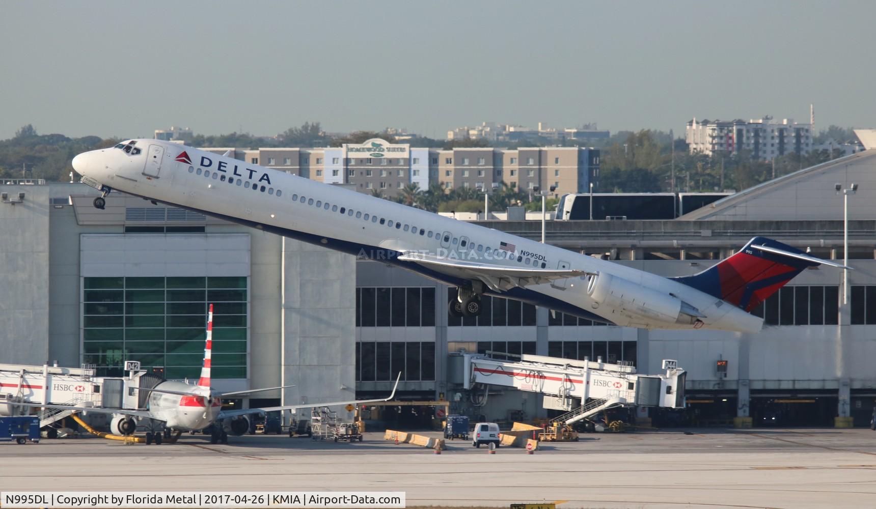 N995DL, 1991 McDonnell Douglas MD-88 C/N 53362, MIA spotting 2017