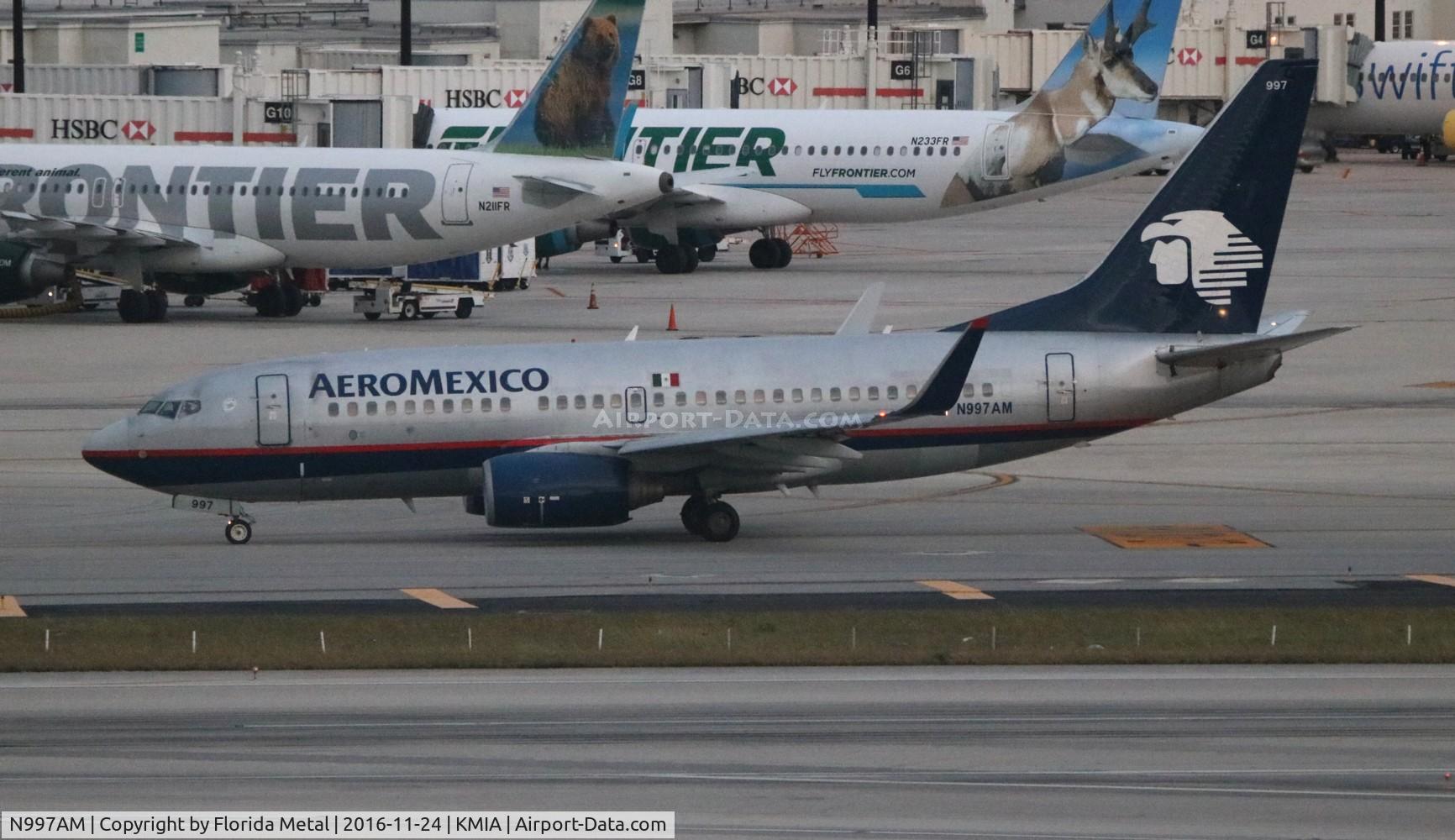 N997AM, 2002 Boeing 737-76Q C/N 30283, MIA spotting 2016