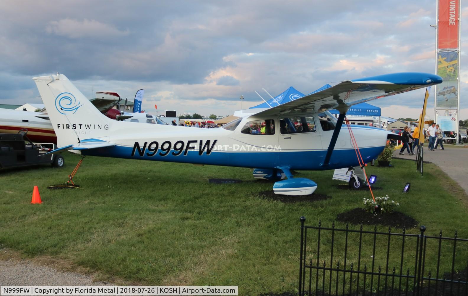 N999FW, 1999 Cessna 172S C/N 172S8260, EAA OSH 2018