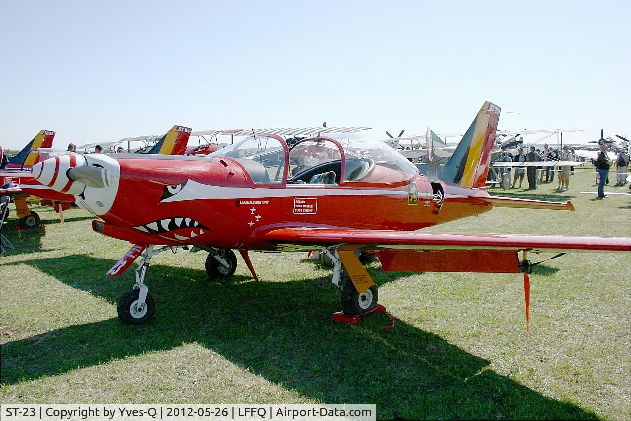 ST-23, SIAI-Marchetti SF-260M C/N 10-23, Belgian Red Devil Team SIAI-Marchetti SF-260M, Static display, La Ferté-Alais airfield (LFFQ) Air show 2012