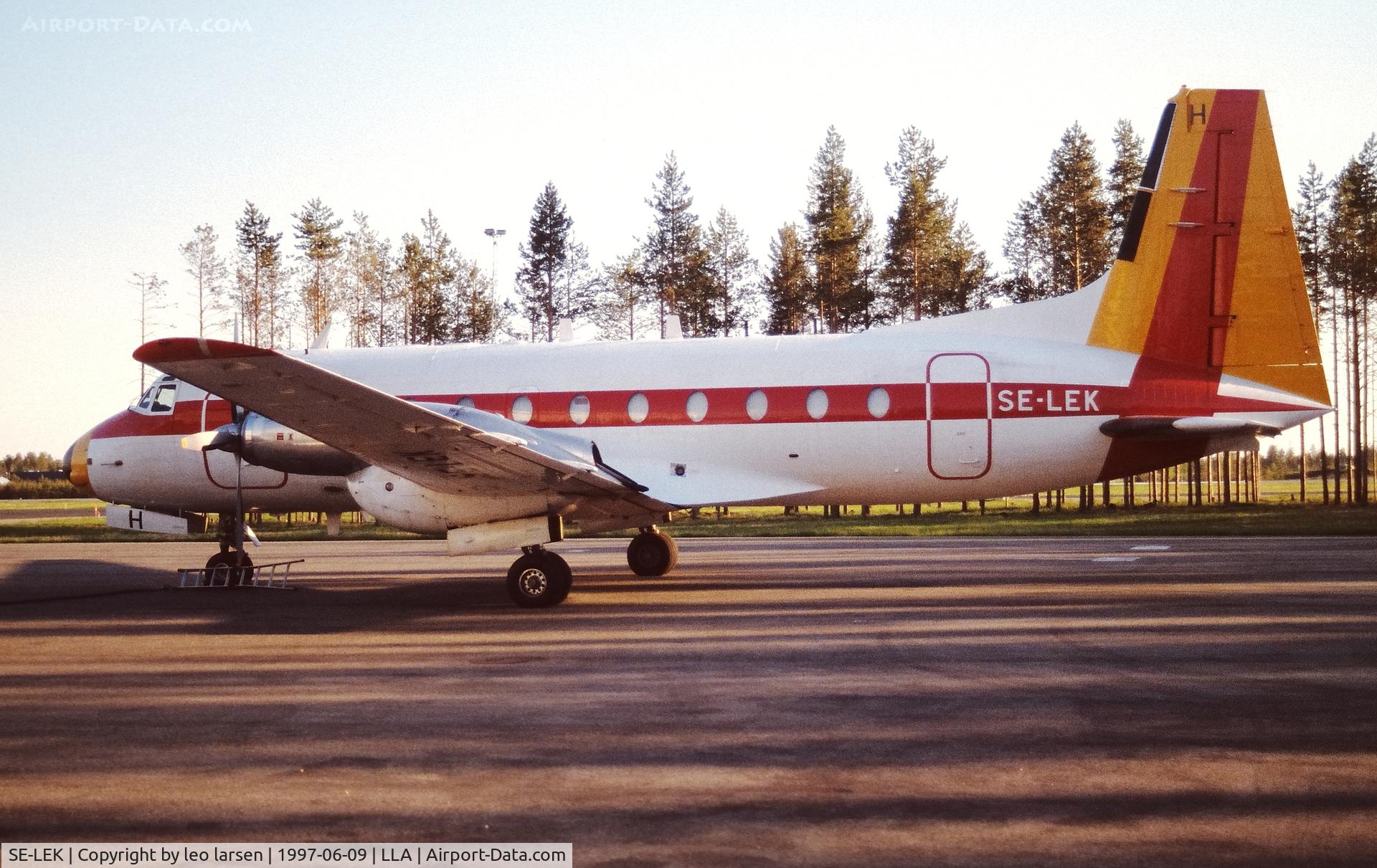 SE-LEK, 1975 Hawker Siddeley HS 748 Series 2A C/N 1725, Luleå 9.6.1997
