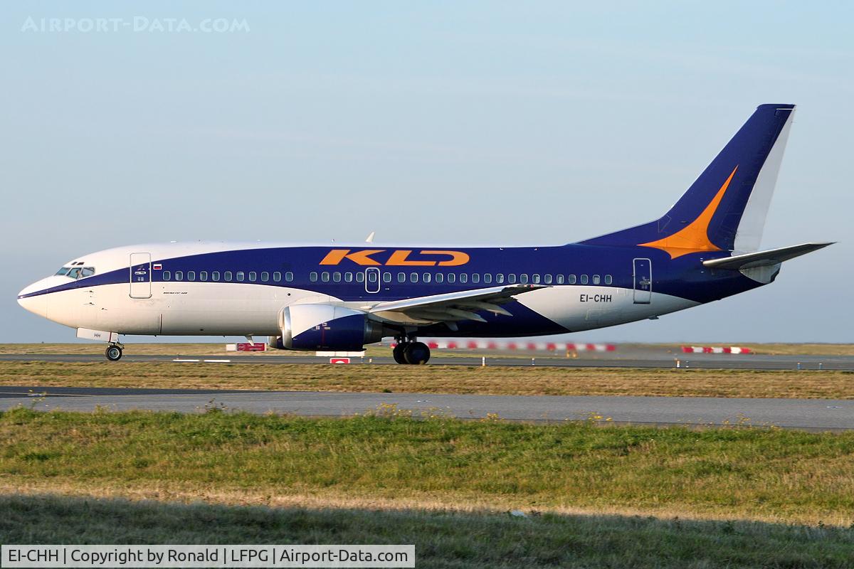 EI-CHH, Boeing 737-300 C/N 23177, at cdg