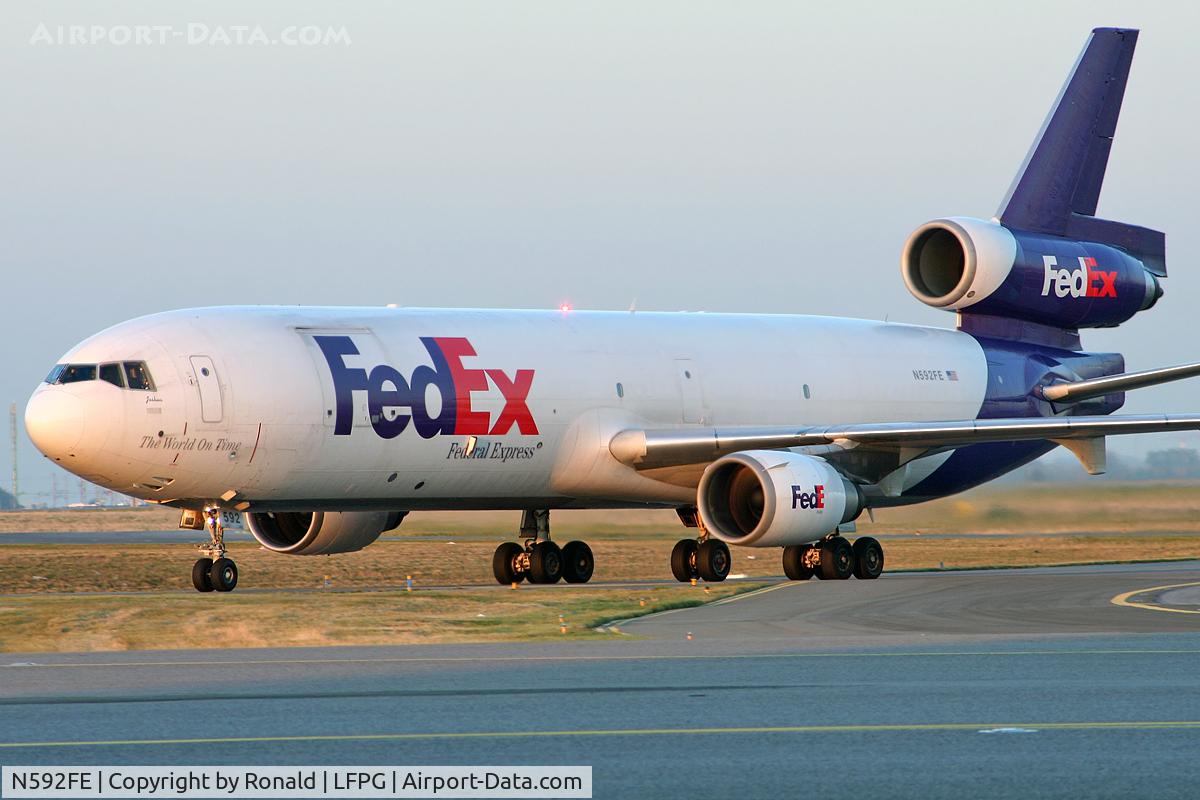 N592FE, 1992 McDonnell Douglas MD-11F C/N 48550, at cdg