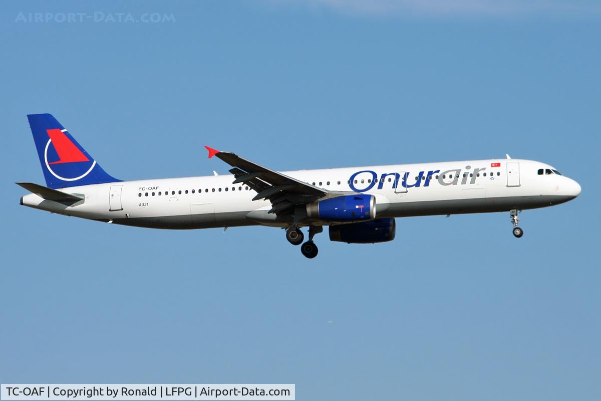 TC-OAF, 1997 Airbus A321-231 C/N 668, at cdg