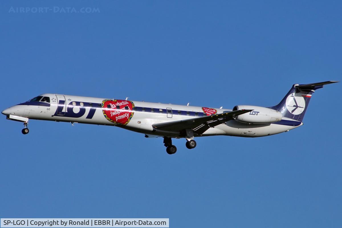 SP-LGO, 2002 Embraer EMB-145MP (ERJ-145MP) C/N 145560, at bru