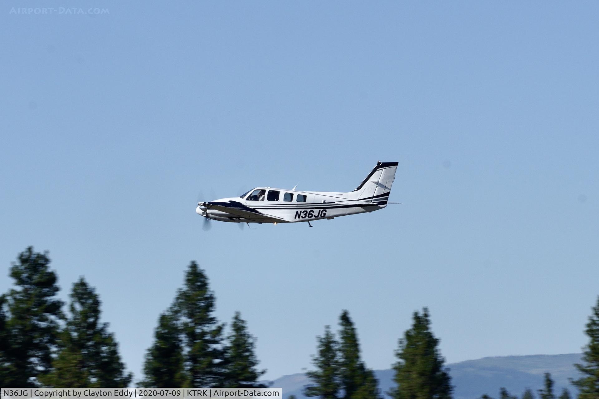 N36JG, 2007 Hawker Beechcraft G58 C/N TH-2196, Truckee airport California 2020.